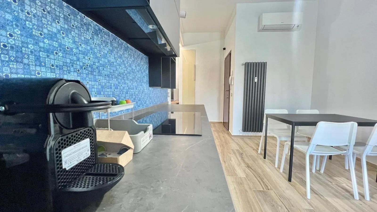 Torelli Home, Moderno E Confortevole, Nel Cuore Della Citta Di Milano, Con Balcone Vista Porta Garibaldi