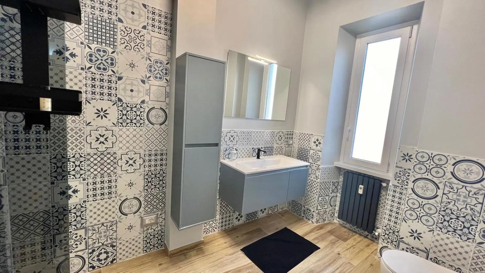 Torelli Home, Moderno E Confortevole, Nel Cuore Della Citta Di Milano, Con Balcone Vista Porta Garibaldi 0*,  Olaszország